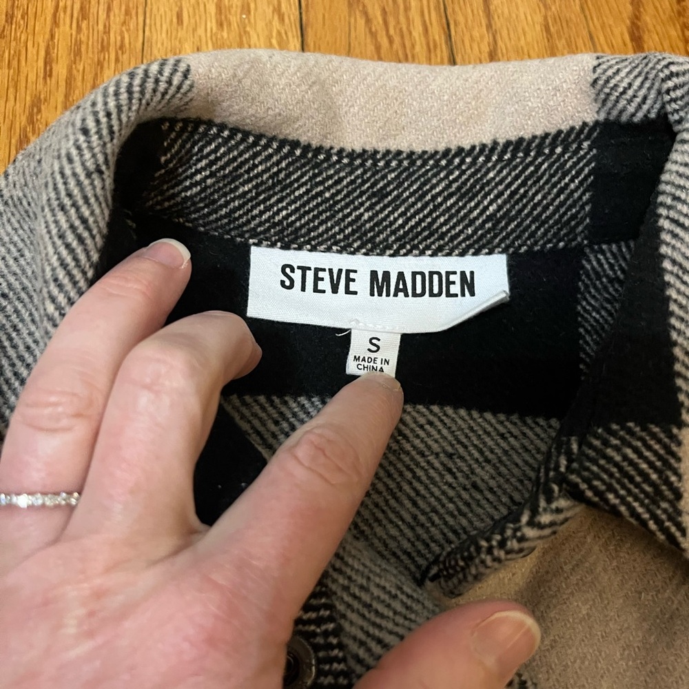 Women's Steve Madden Long Plaid Utility Jacket- Size Small- Pre-owned - Picture 2 of 4